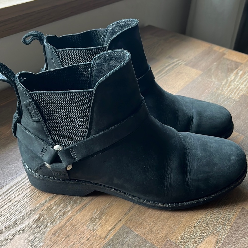 Teva black ankle booties- pull on